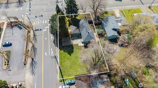 $475,000 | 1717 Lake Park Drive Southwest, Tumwater, WA 98512