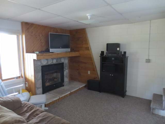 3067 East Lake George Road Rhinelander, WI 54501 - Photo 9 of 17 Gallery Image 9