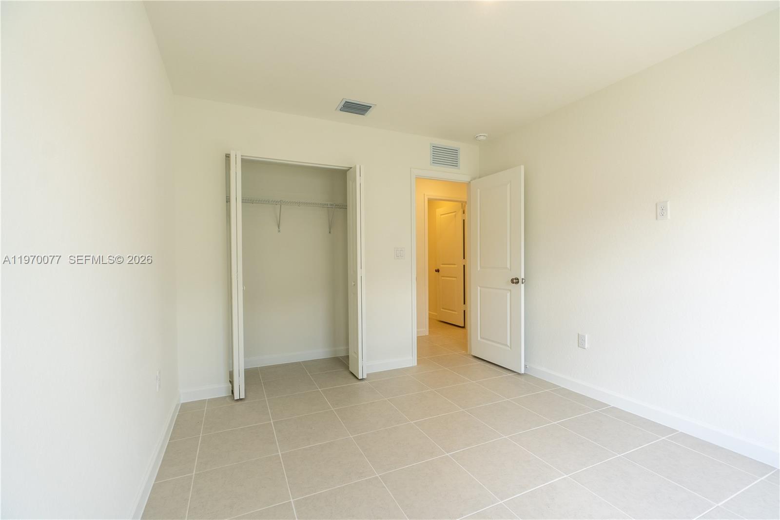 17431 Southwest 286th Street Homestead, FL 33030 - Photo 10 of 61