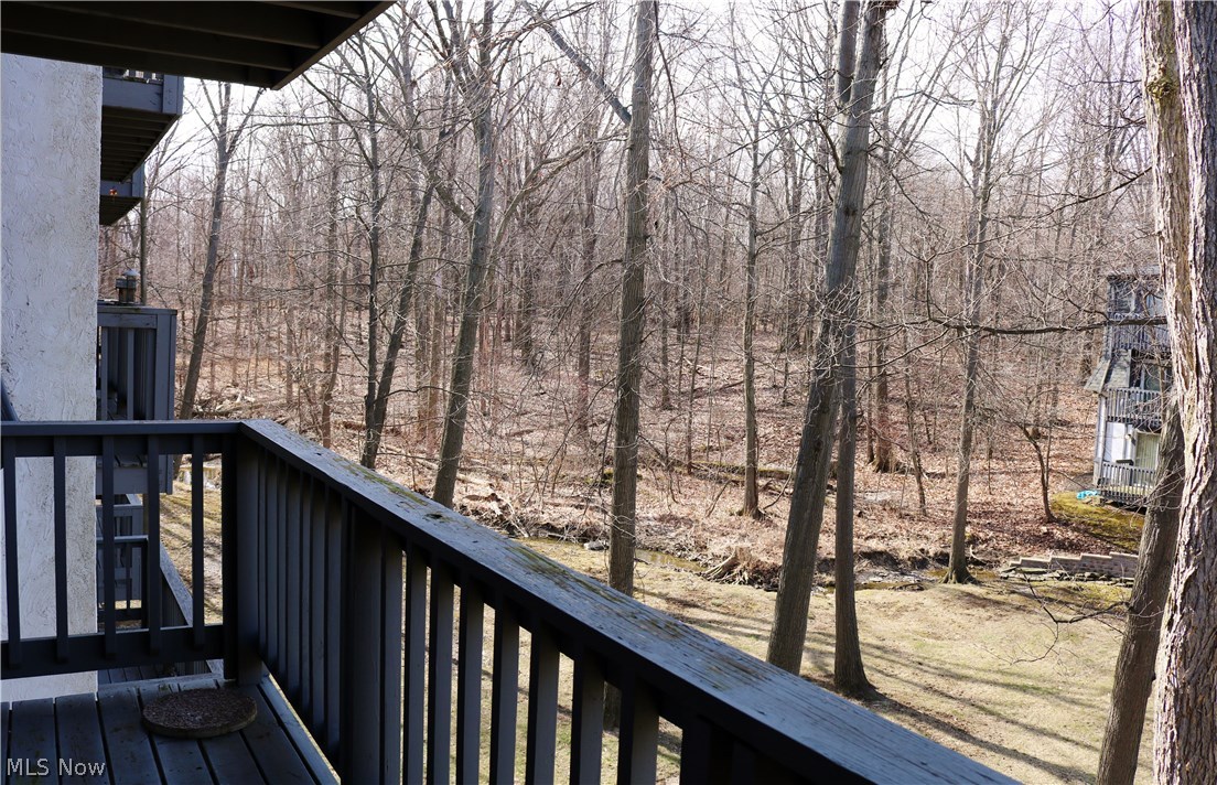 4750 Oak Point Road, Unit 204 Lorain, OH 44053 - Photo 2 of 17 Gallery Image 2