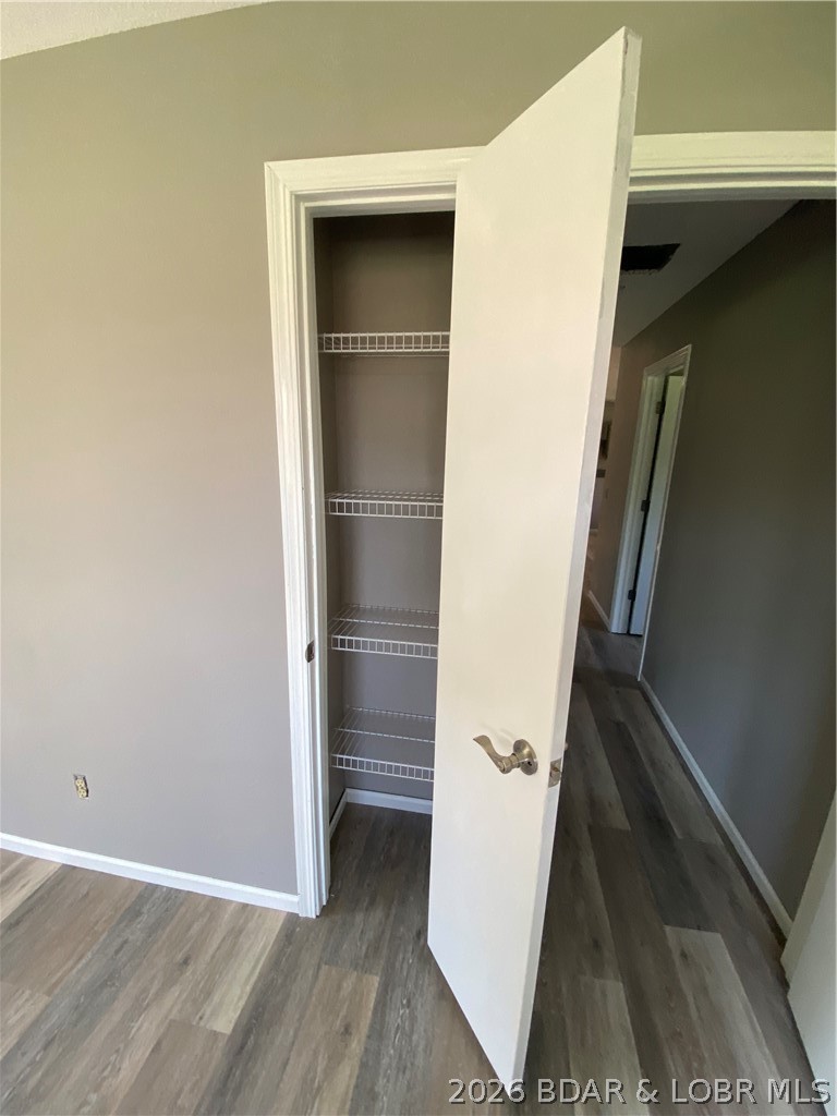 304 Dunwurkin Road Laurie, MO 65037 - Photo 23 of 31