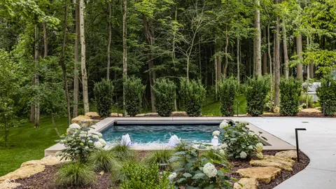 $4,499,000 | 4435 Strathmore Lane, Zionsville, IN 46077