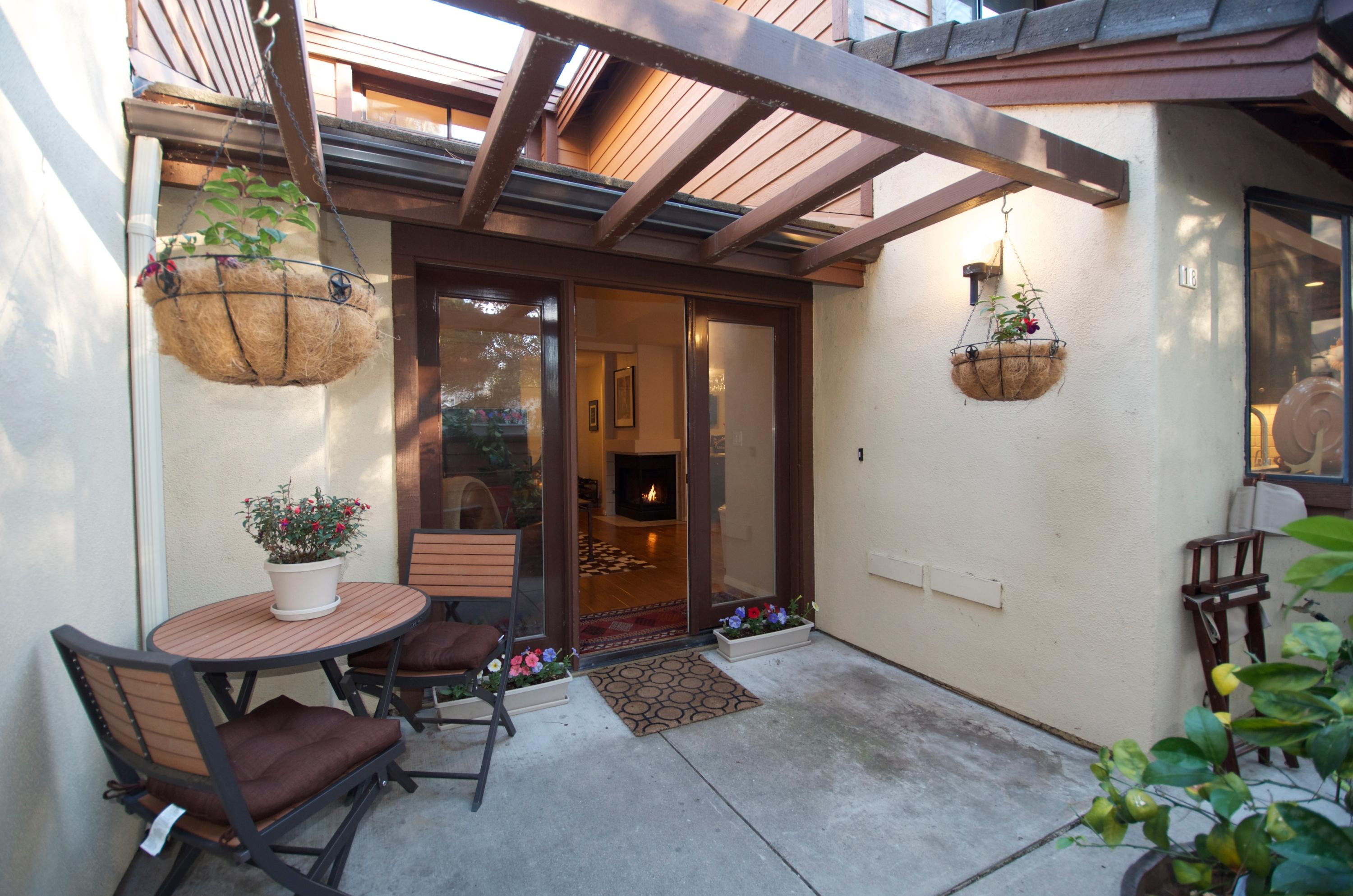 425 Via Rosa, Unit 18 Santa Barbara, CA 93110 - Photo 3 of 14 2-Patio Trellis-Via Rosa #18