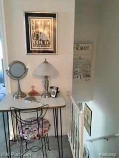 51182 South Foster Road New Baltimore, MI 48047 - Photo 42 of 42 Upstair hall.jpg