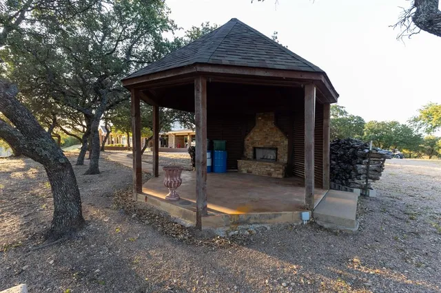 a view of sitting area of the house