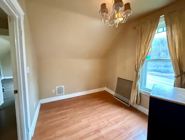 $2,200 | 603 South Batavia Avenue, Unit 1, Batavia, IL 60510