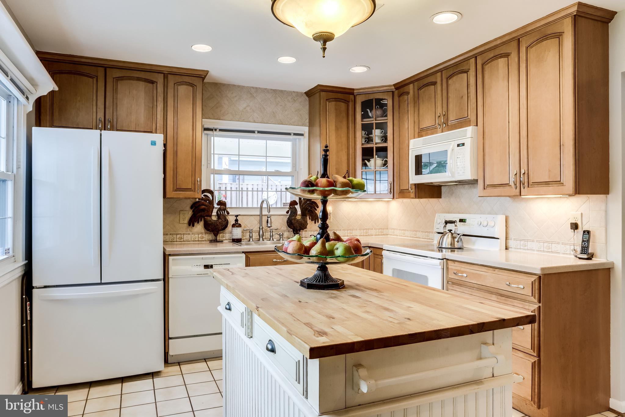 203 South Harrison Road Sterling, VA 20164 - Photo 19 of 50 Gallery Image 19