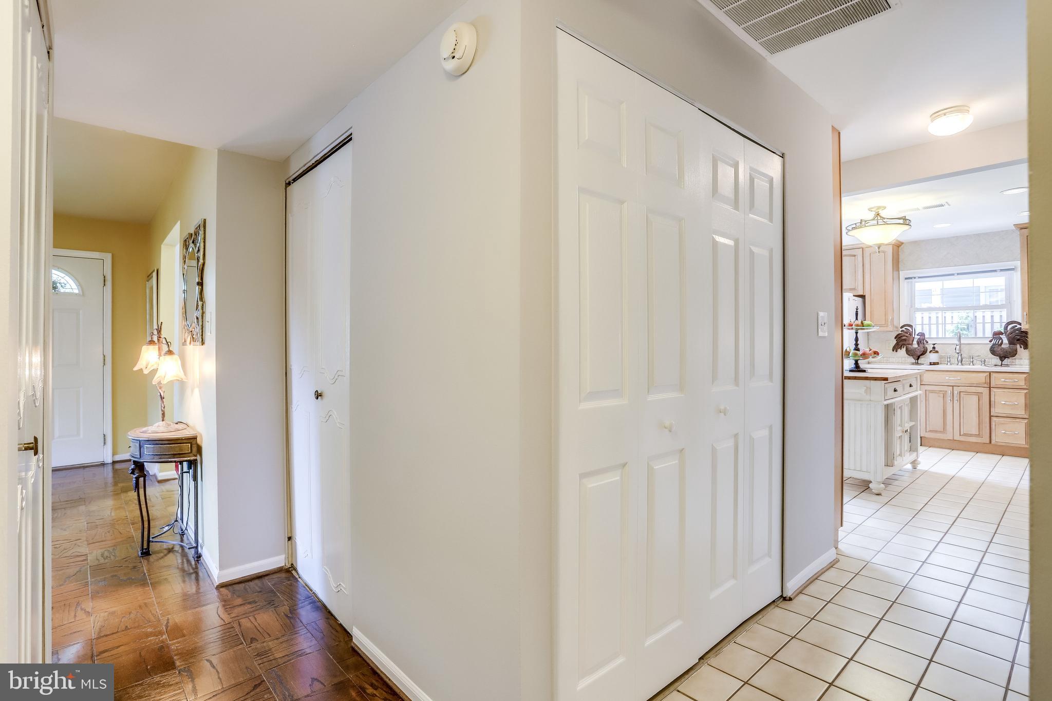 203 South Harrison Road Sterling, VA 20164 - Photo 30 of 50 Gallery Image 30