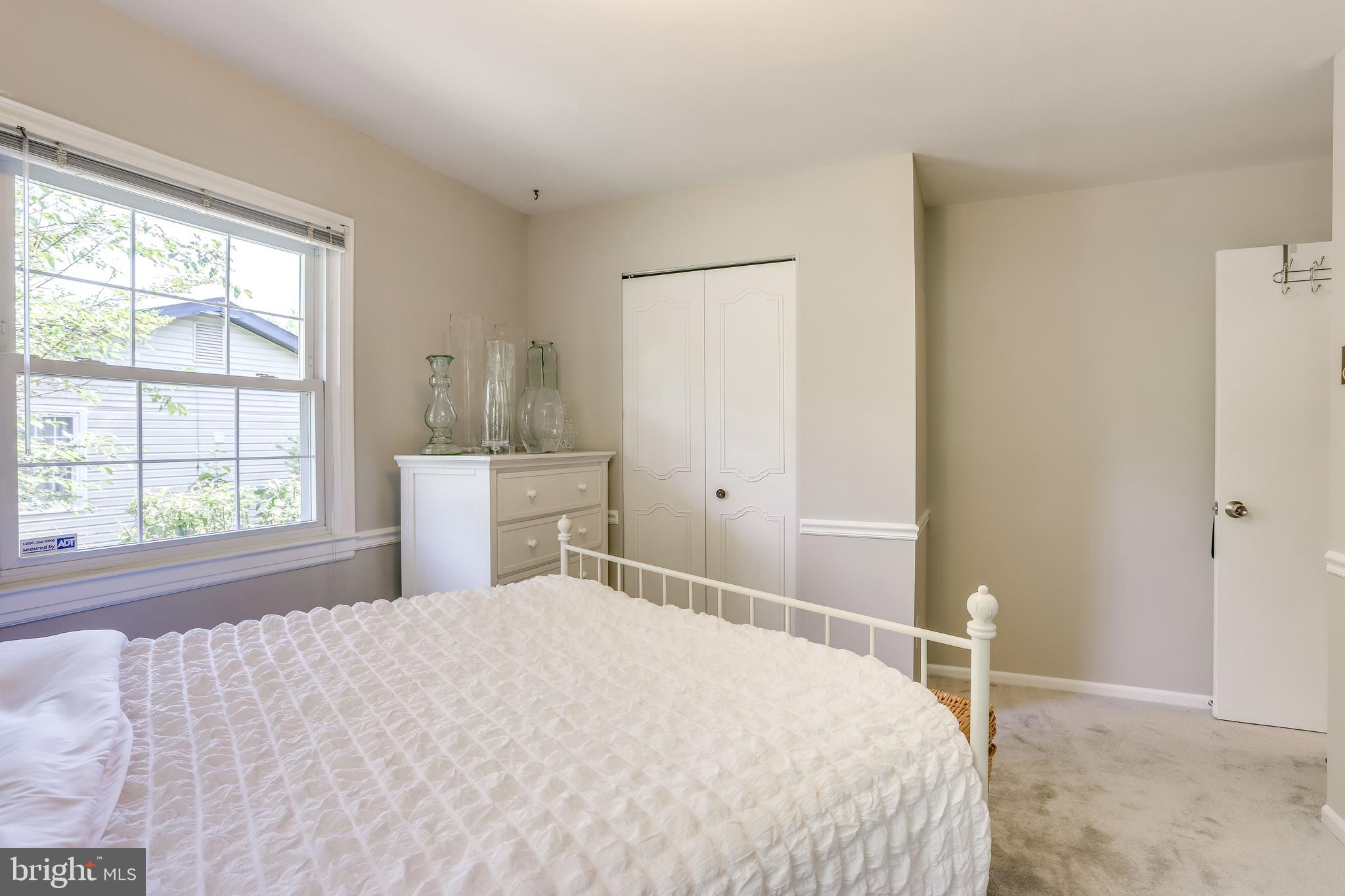 203 South Harrison Road Sterling, VA 20164 - Photo 39 of 50 Gallery Image 39