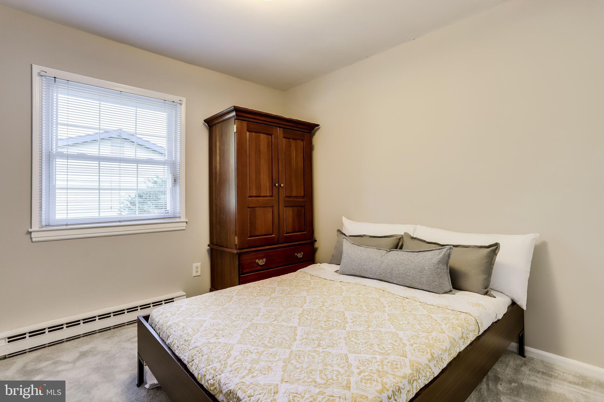 203 South Harrison Road Sterling, VA 20164 - Photo 42 of 50 Gallery Image 42