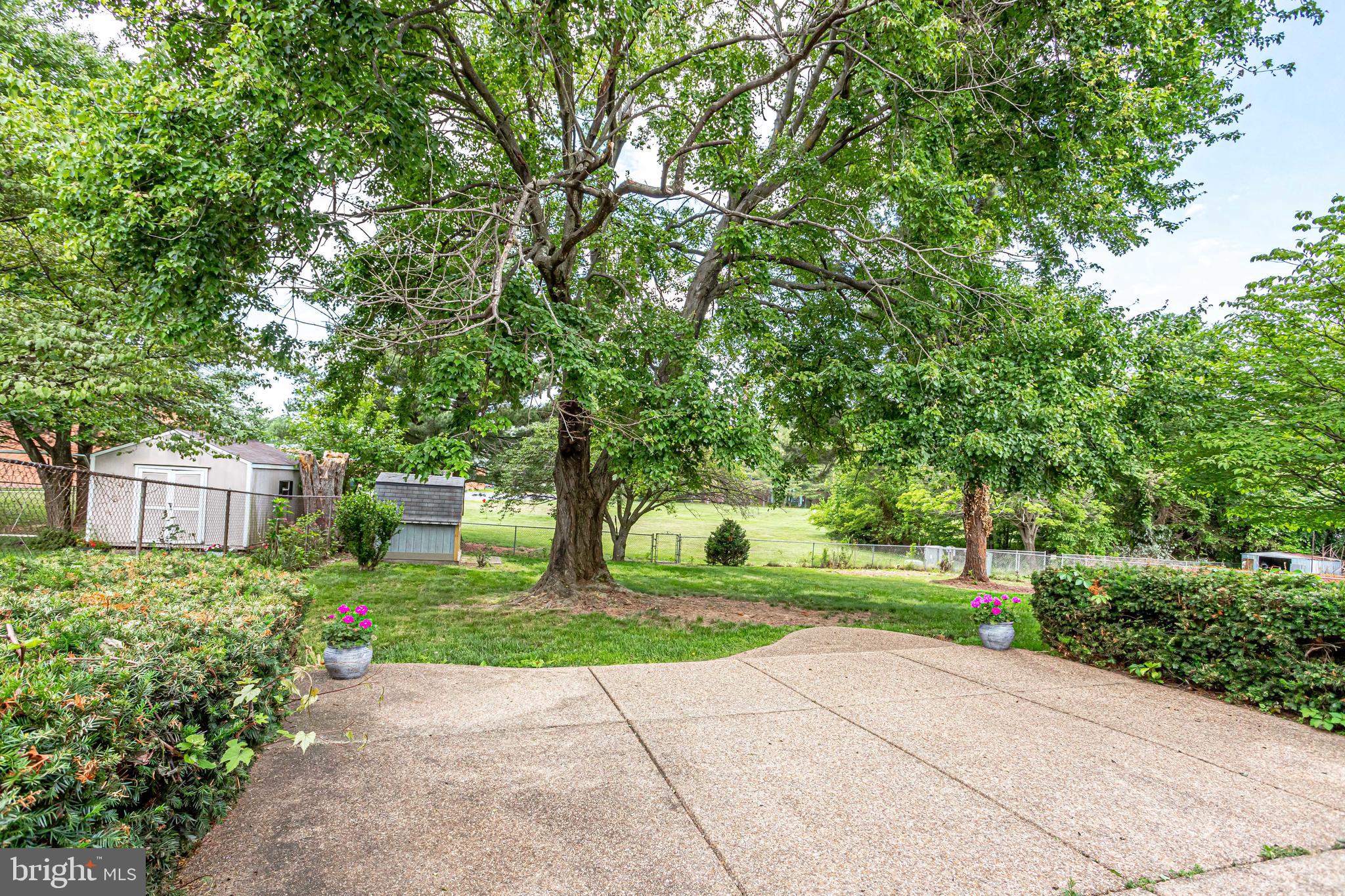 203 South Harrison Road Sterling, VA 20164 - Photo 45 of 50 Gallery Image 45