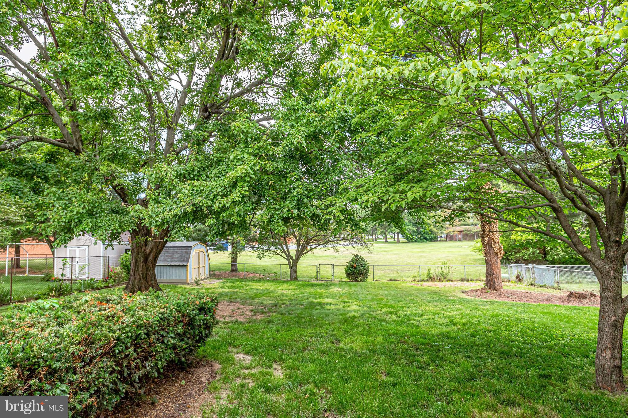 203 South Harrison Road Sterling, VA 20164 - Photo 48 of 50 Gallery Image 48