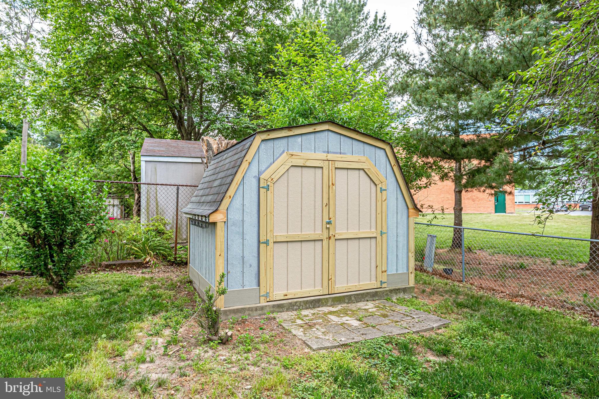203 South Harrison Road Sterling, VA 20164 - Photo 50 of 50 Gallery Image 50