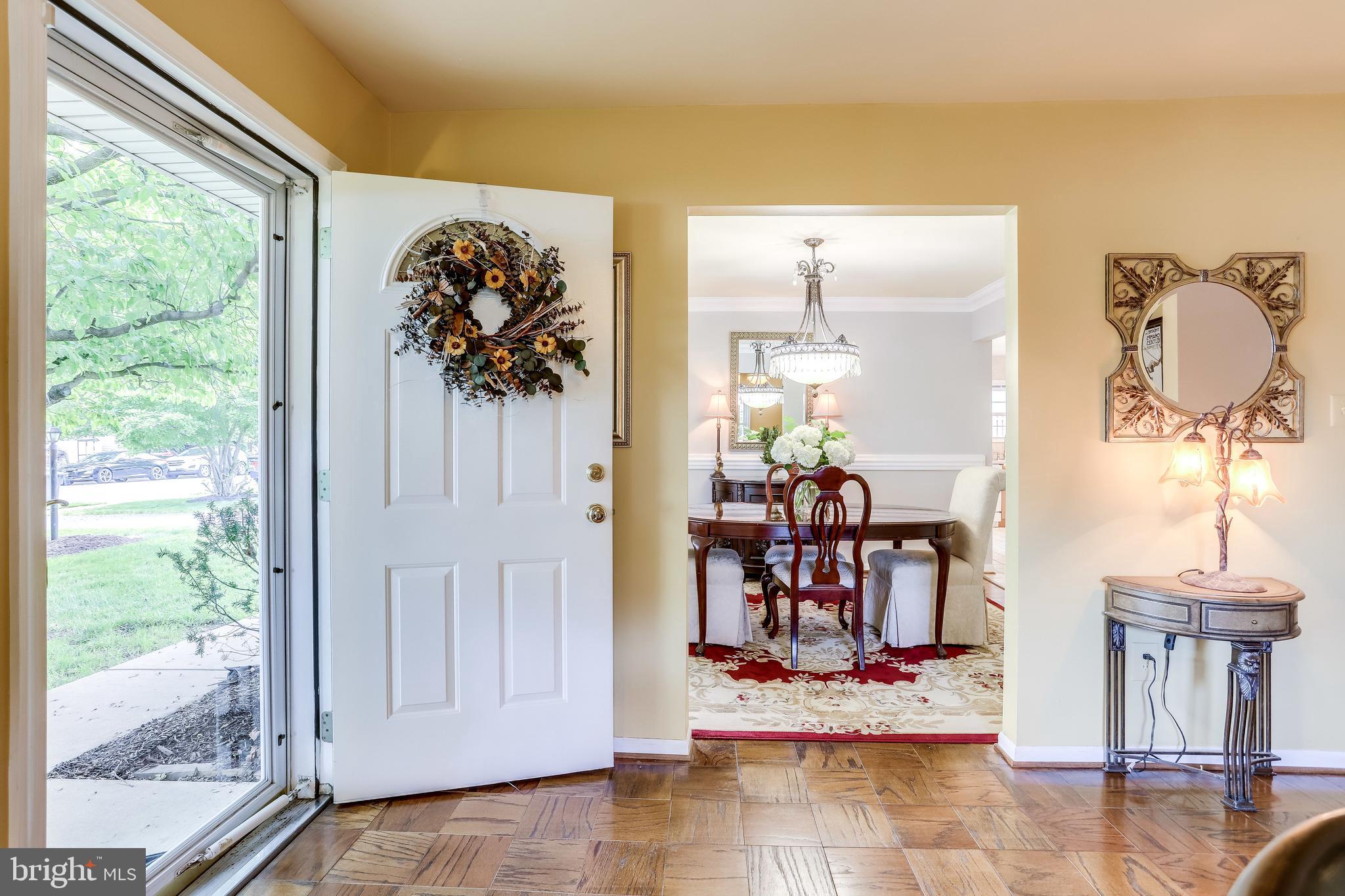 203 South Harrison Road Sterling, VA 20164 - Photo 7 of 50 Gallery Image 7