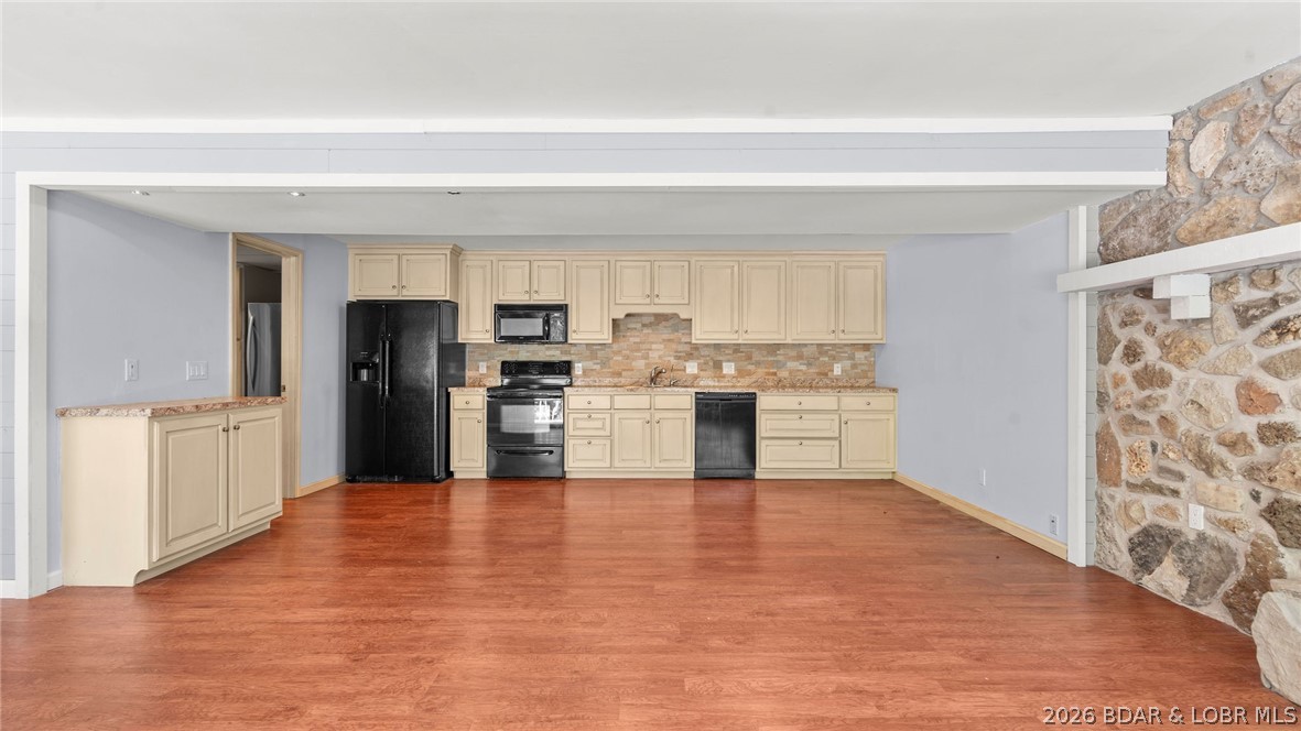 458 Petunia Road Camdenton, MO 65020 - Photo 10 of 69