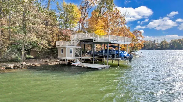 $1,998,000 | 6641 Horseshoe Bend Road, Goodview, VA 24095