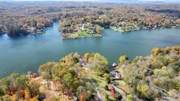 $1,998,000 | 6641 Horseshoe Bend Road, Goodview, VA 24095