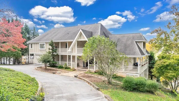 $1,998,000 | 6641 Horseshoe Bend Road, Goodview, VA 24095