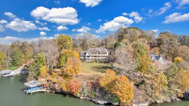 $2,198,000 | 6641 Horseshoe Bend Road, Goodview, VA 24095