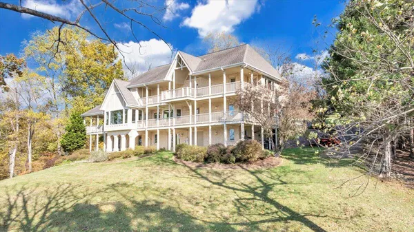 $1,998,000 | 6641 Horseshoe Bend Road, Goodview, VA 24095