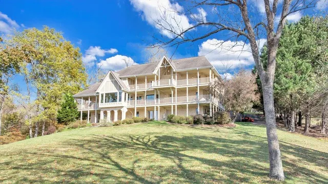 $1,998,000 | 6641 Horseshoe Bend Road, Goodview, VA 24095