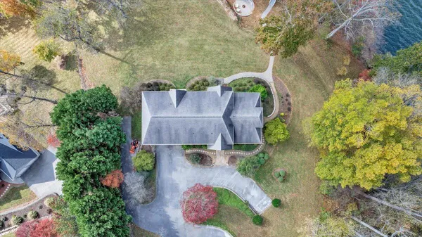 $1,998,000 | 6641 Horseshoe Bend Road, Goodview, VA 24095