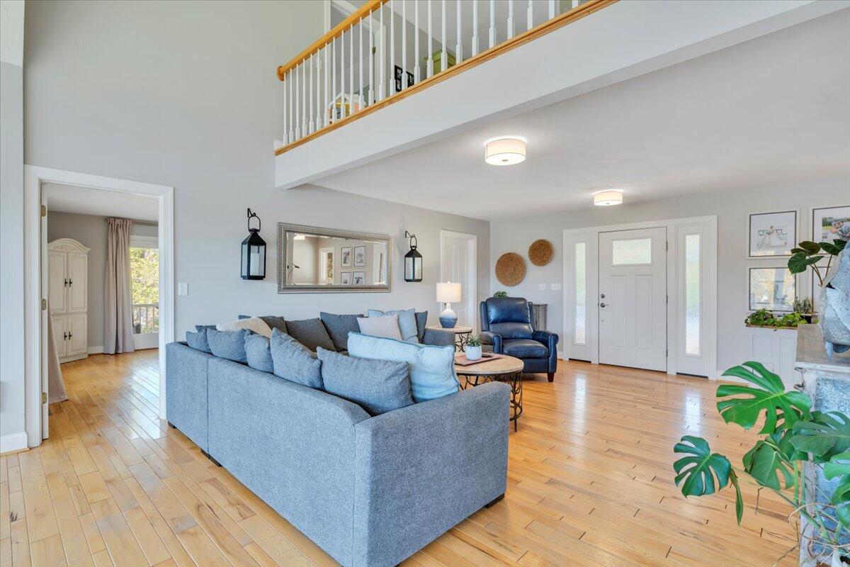 6641 Horseshoe Bend Road Goodview, VA 24095 - Photo 17 of 181 Loft over great room