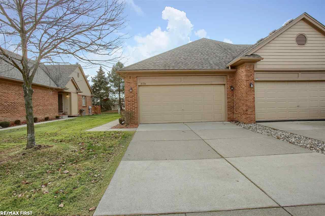 16726 Country Ridge Lane Macomb, MI 48044 - Photo 26 of 26 50062635-25.JPG