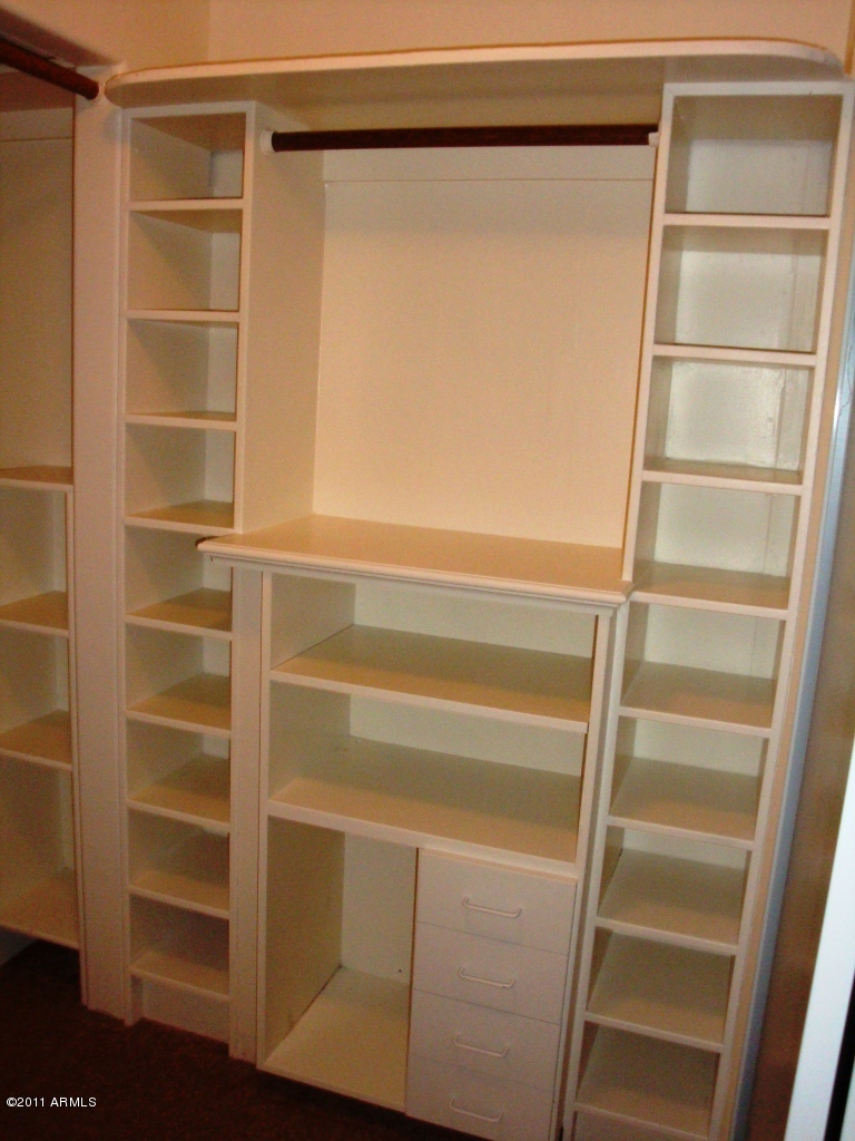 3545 East Hearn Road Phoenix, AZ 85032 - Photo 5 of 9 Master Closet