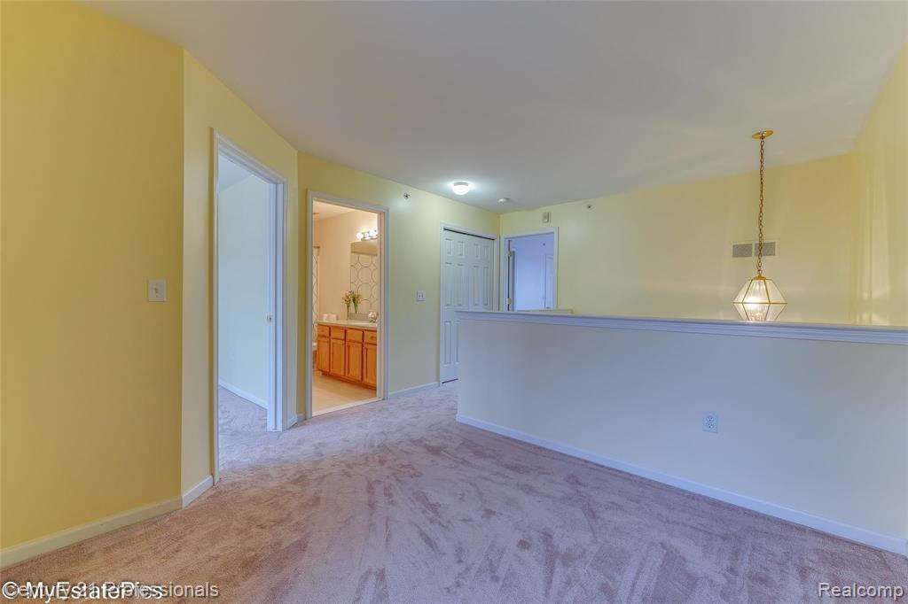 622 Cherry Orchard Road Canton, MI 48188 - Photo 23 of 40