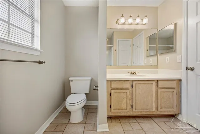 $275,900 | 225 Wildflower Lane, Pensacola, FL 32514