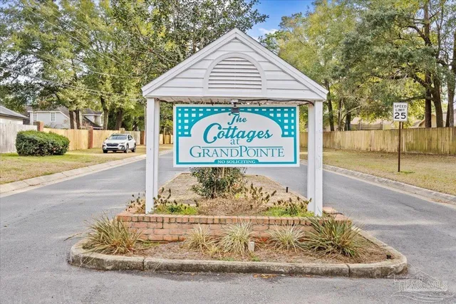 $275,900 | 225 Wildflower Lane, Pensacola, FL 32514