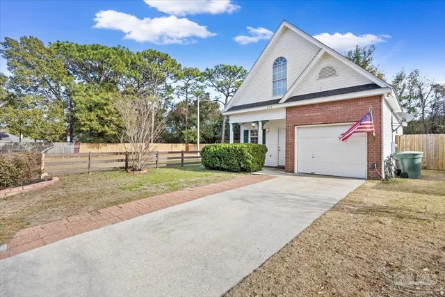 $275,900 | 225 Wildflower Lane, Pensacola, FL 32514
