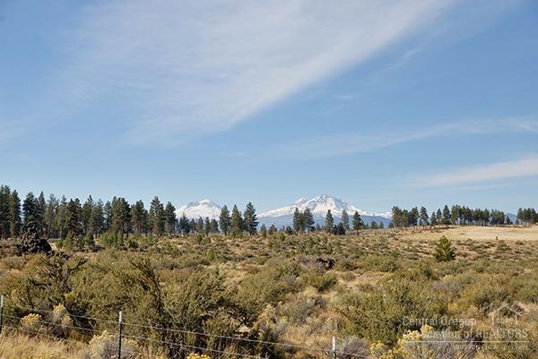 17785 Mountain View Road Sisters, OR 97759 - Photo 1 of 13 Primary Photo