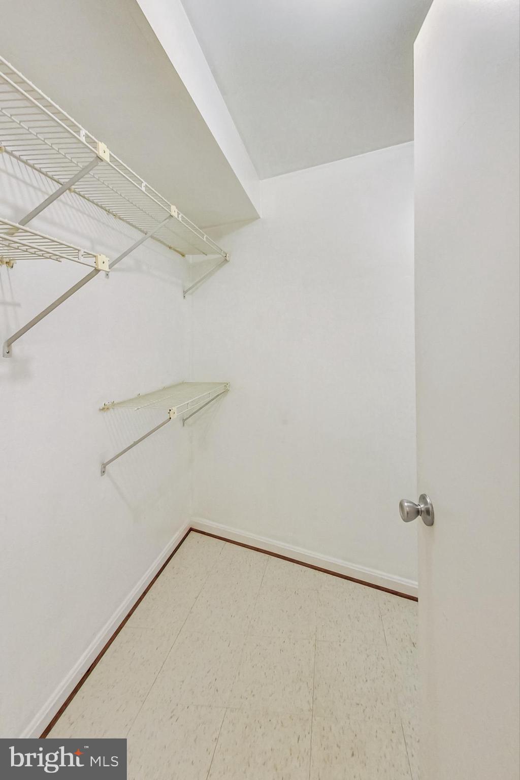11924 Redtree Way Reston, VA 20194 - Photo 25 of 32