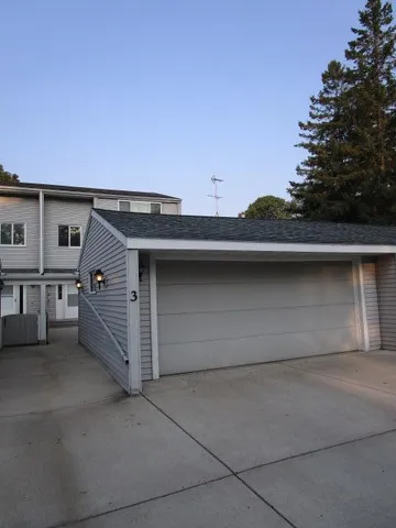 $539,900 | 2520 Le Homme Dieu Heights Northeast, Unit 3, Alexandria, MN 56308