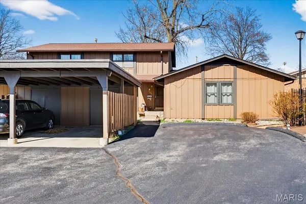 $125,000 | 1503 Hampton Court, Belleville, IL 62223