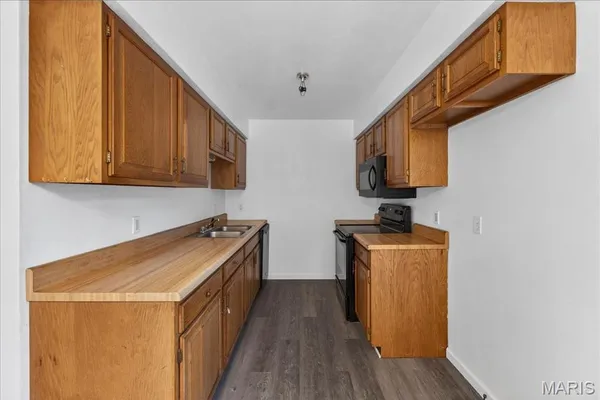 $125,000 | 1503 Hampton Court, Belleville, IL 62223