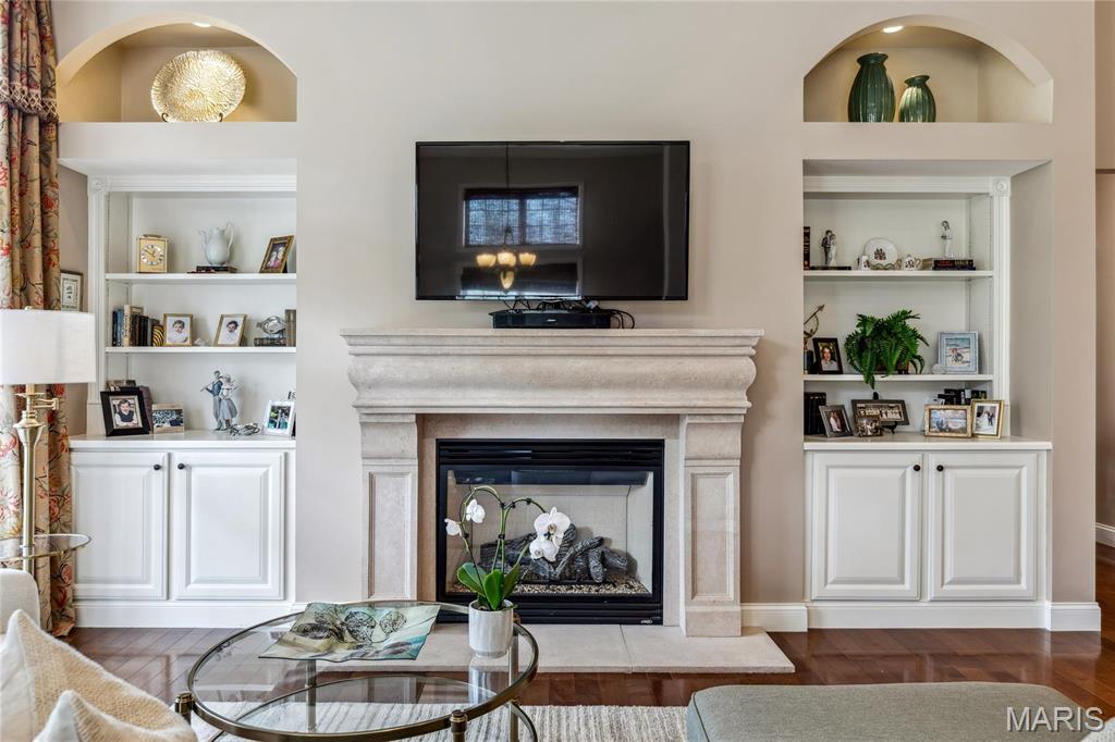 16320 Baxter Road Chesterfield, MO 63005 - Photo 11 of 38 Gallery Image 11