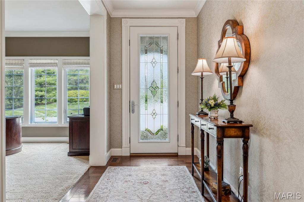 16320 Baxter Road Chesterfield, MO 63005 - Photo 3 of 38 Gallery Image 3