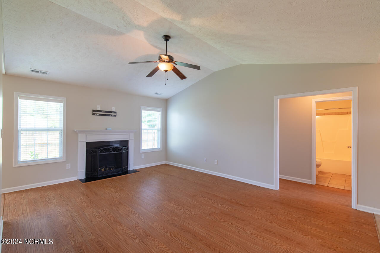 220 Merin Height Road Jacksonville, NC 28546 - Photo 4 of 18