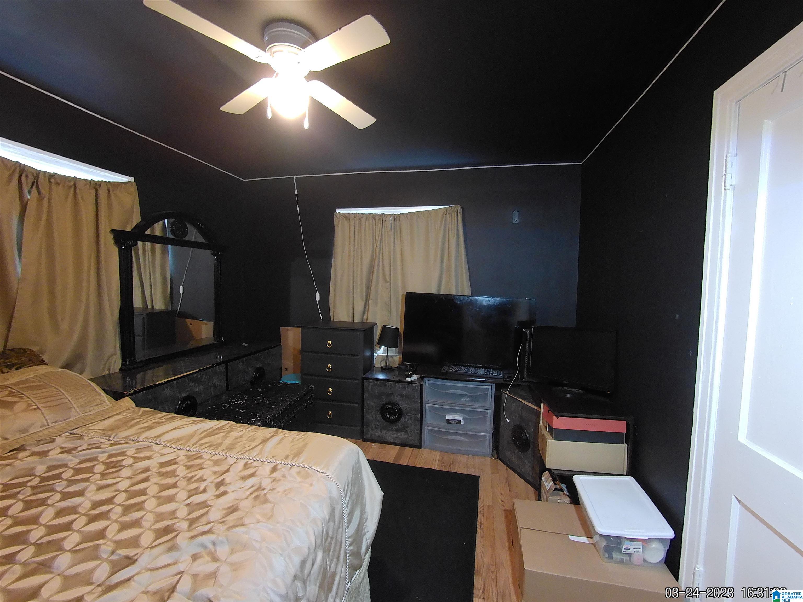 705 Center Place Southwest Birmingham, AL 35211 - Photo 20 of 30