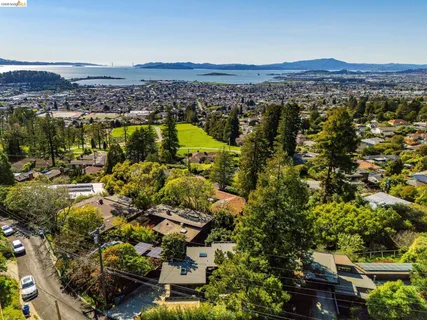 $1,495,000 | 21 Norwood Avenue, Kensington, CA 94707