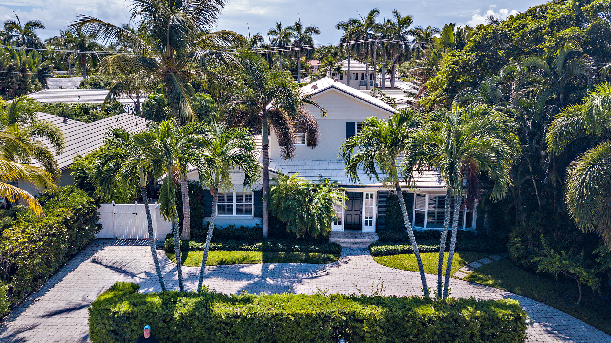 286 Orange Grove Road Palm Beach, FL 33480 - Photo 19 of 23 low-33
