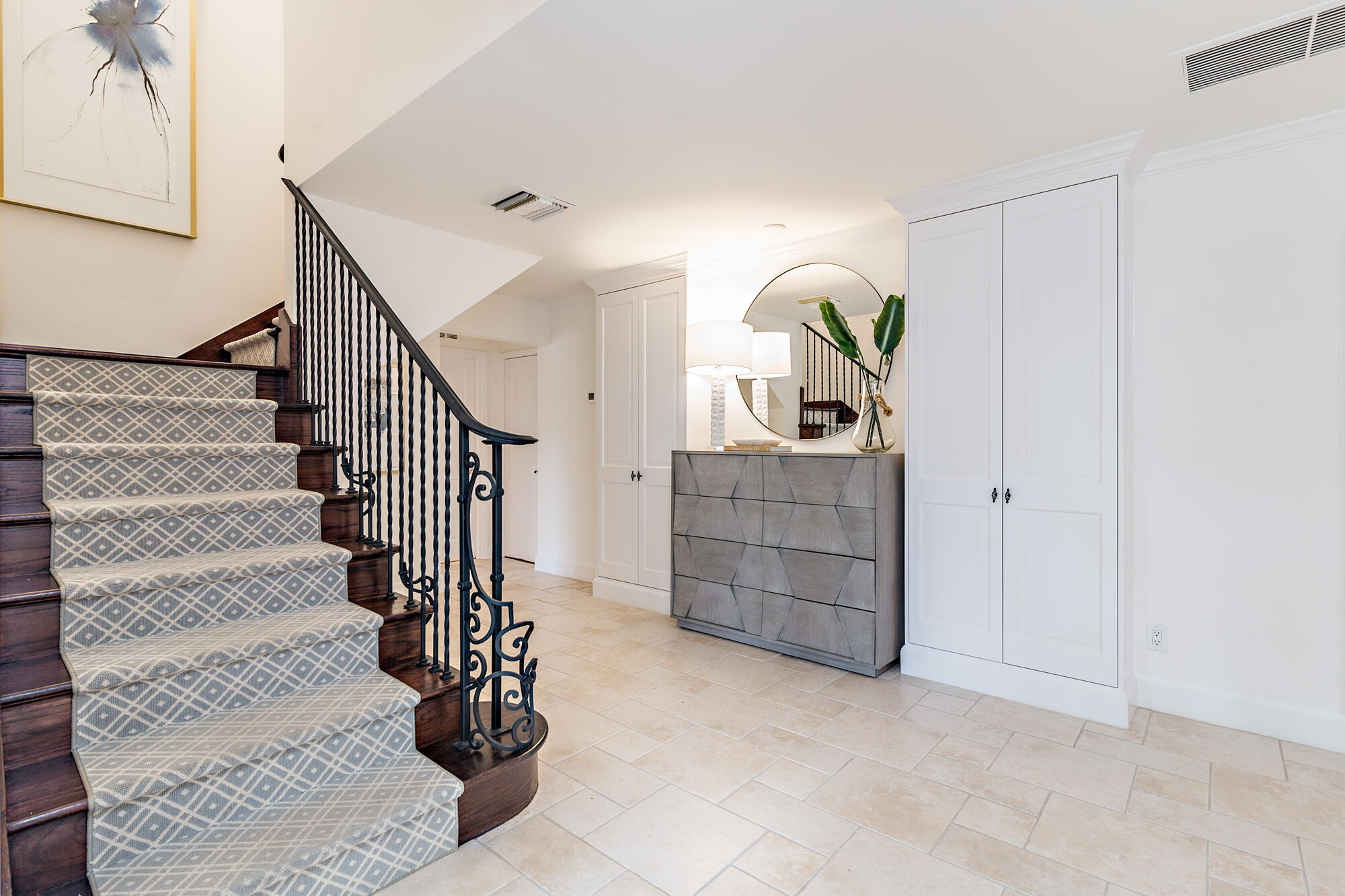 286 Orange Grove Road Palm Beach, FL 33480 - Photo 2 of 23 low-6