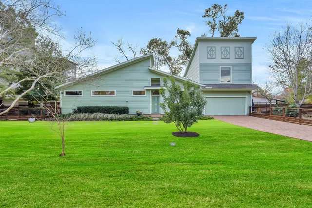 $815,000 | 1802 West 14th 1/2 Street, Houston, TX 77008