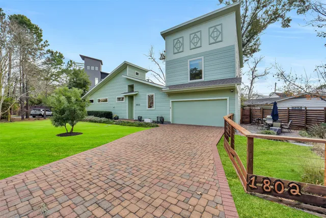 $815,000 | 1802 West 14th 1/2 Street, Houston, TX 77008
