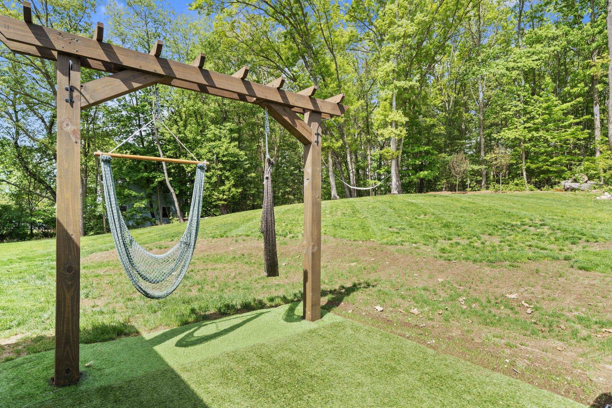 17 Blossom Road Plaistow, NH 03865 - Photo 25 of 27
