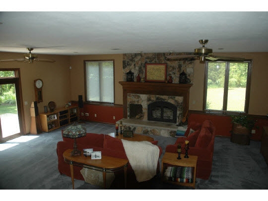 5950 Yale Bridge Road Rockton, IL 61072 - Photo 7 of 8 Gallery Image 7