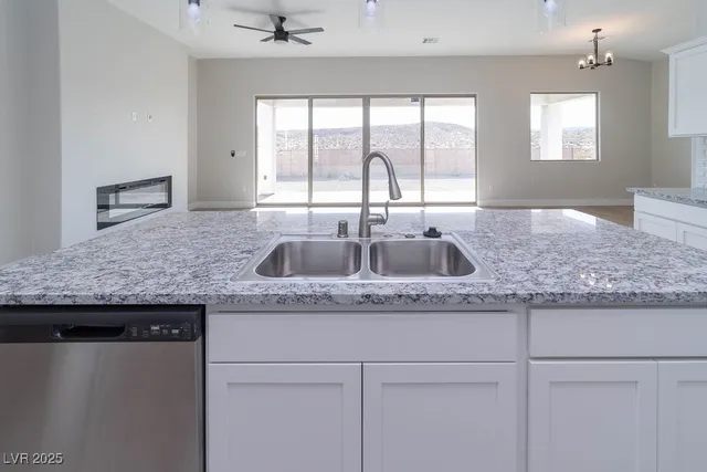 $599,900 | 1457 Dustin Don Drive, Mesquite, NV 89027